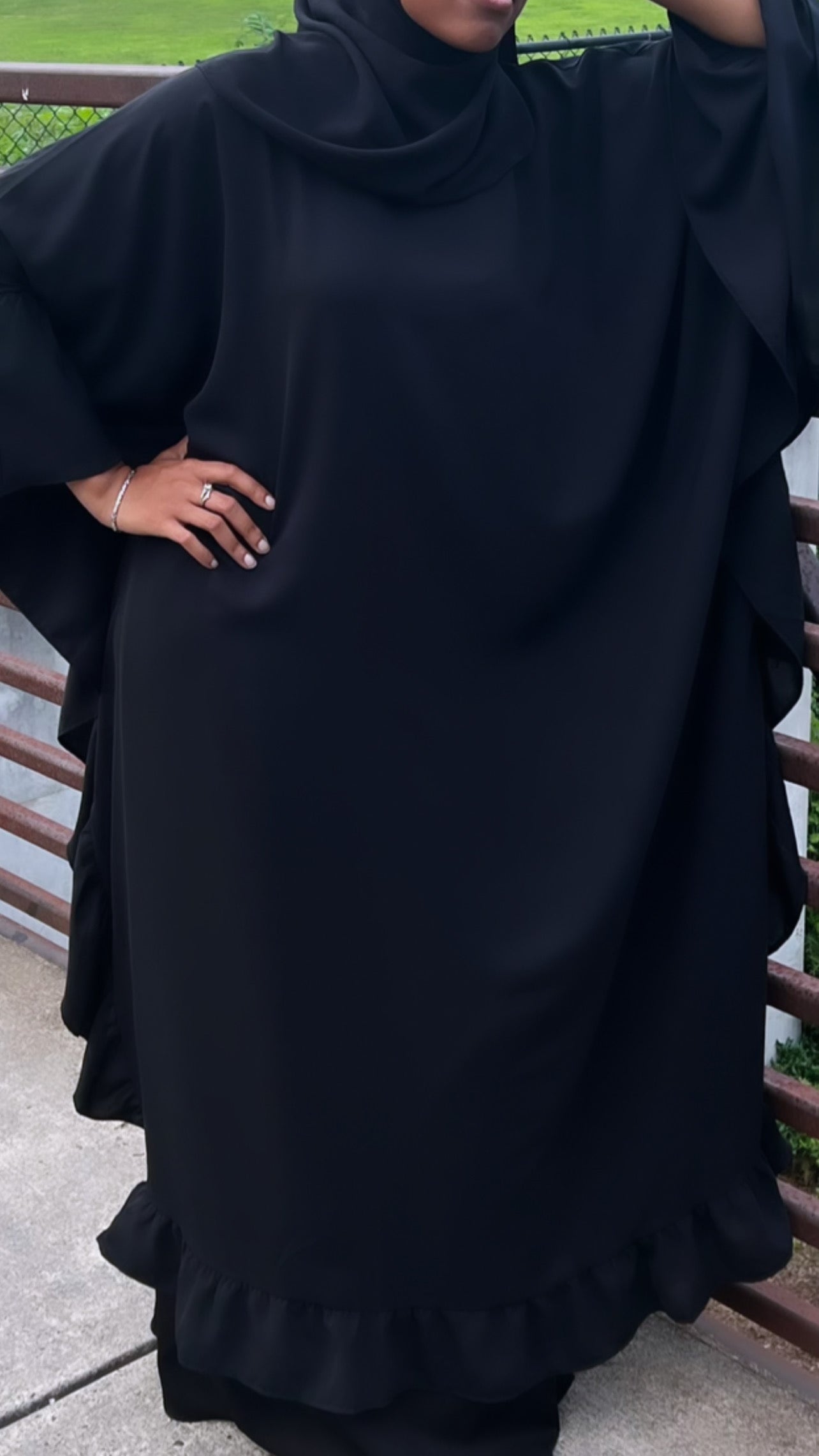 Alimah butterfly Abaya